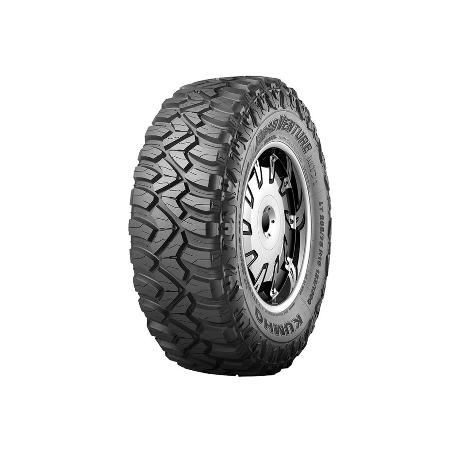 Kumho Road Venture MT71